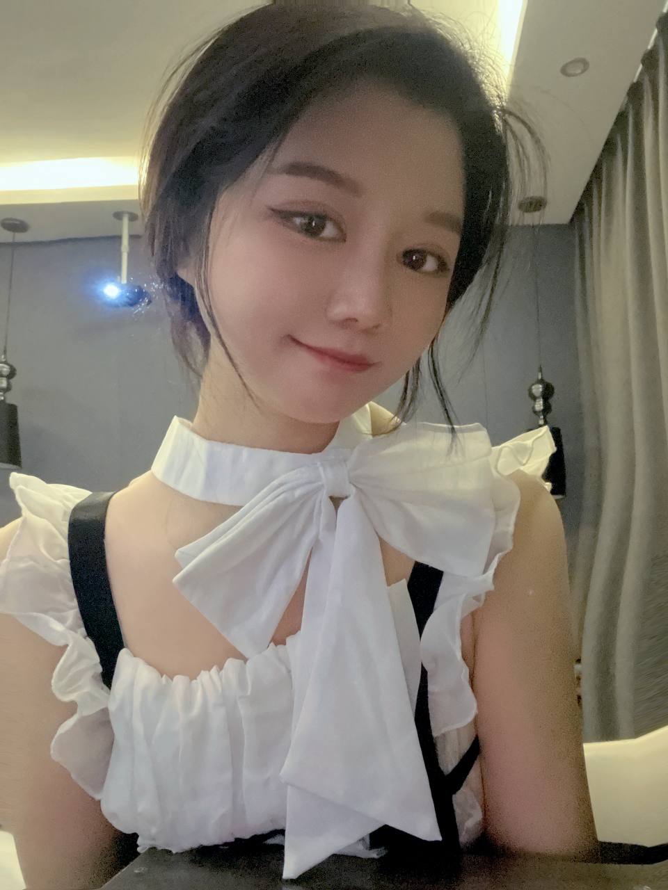 兰州七里河软糖小姐姐，蜜桃臀 制服多多 任意挑选