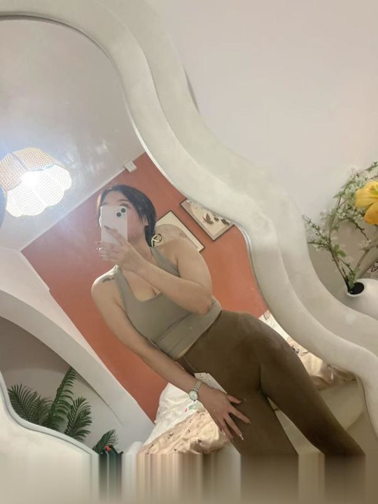 广东-深圳福田岗厦妮妮小姐