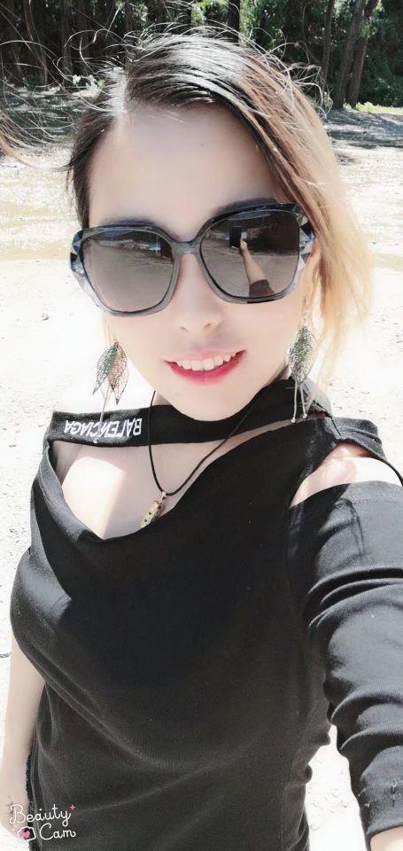 轻熟女的魅力,年轻又风情!大波有弹性,性需求真实