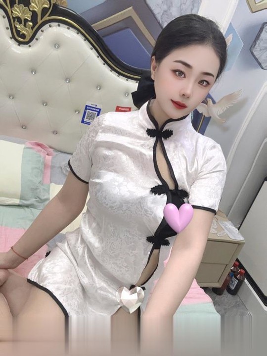 江苏-苏州园区白嫩妹子