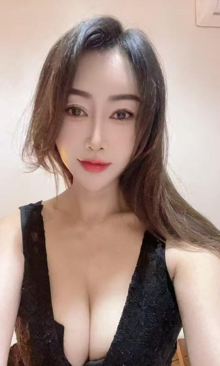 河西巨乳御姐范