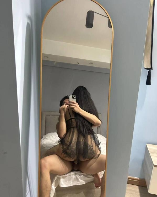 成都市花臀浪女兔兔