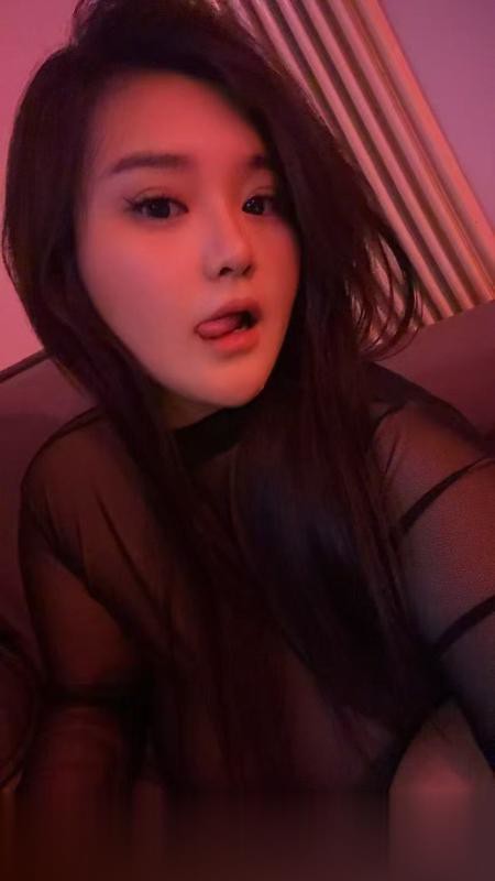 沈阳铁西大胸性感骚妇制服