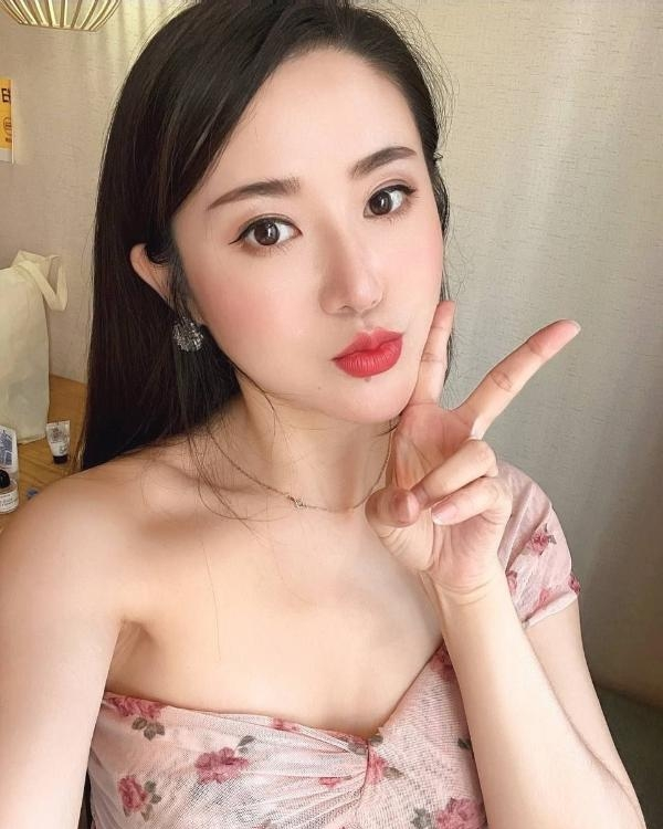 武汉市硚口个人自做美女