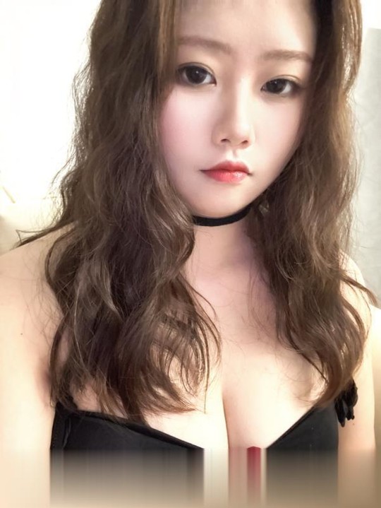 浙江-杭州上城小妖..性瘾患者,天然的大胸