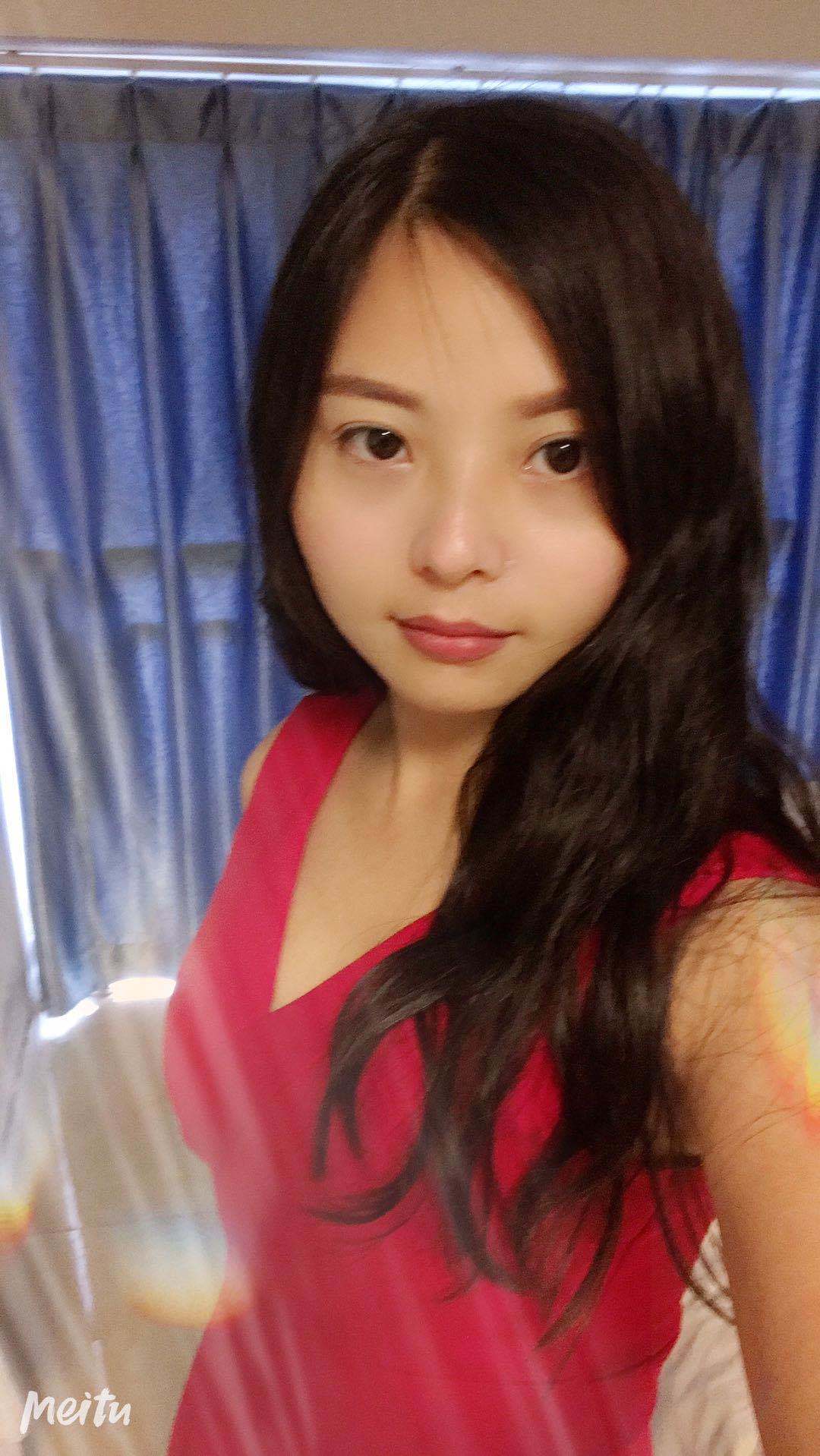 成都天府三街,性格开朗的妹子,性价比还行