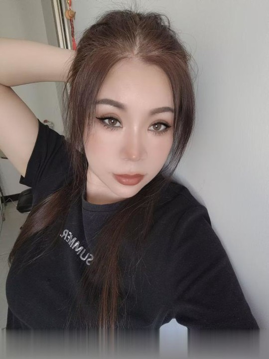 天津小海地性感少妇小姐姐身材很棒,服务细致